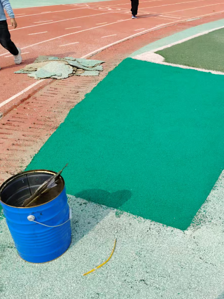 邢台球场翻新修补改造专项服务介绍